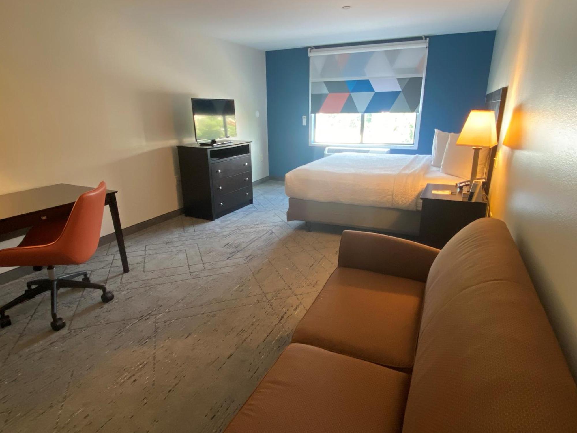 Wingate By Wyndham State Arena Raleigh/Cary Hotel Exterior foto