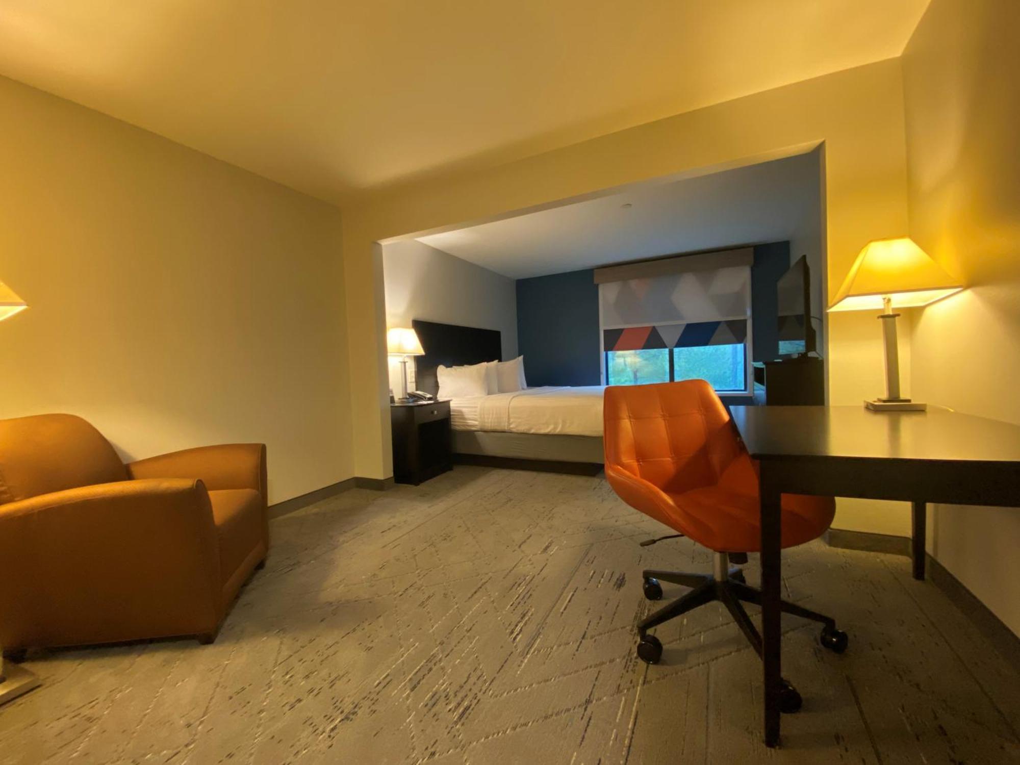 Wingate By Wyndham State Arena Raleigh/Cary Hotel Exterior foto