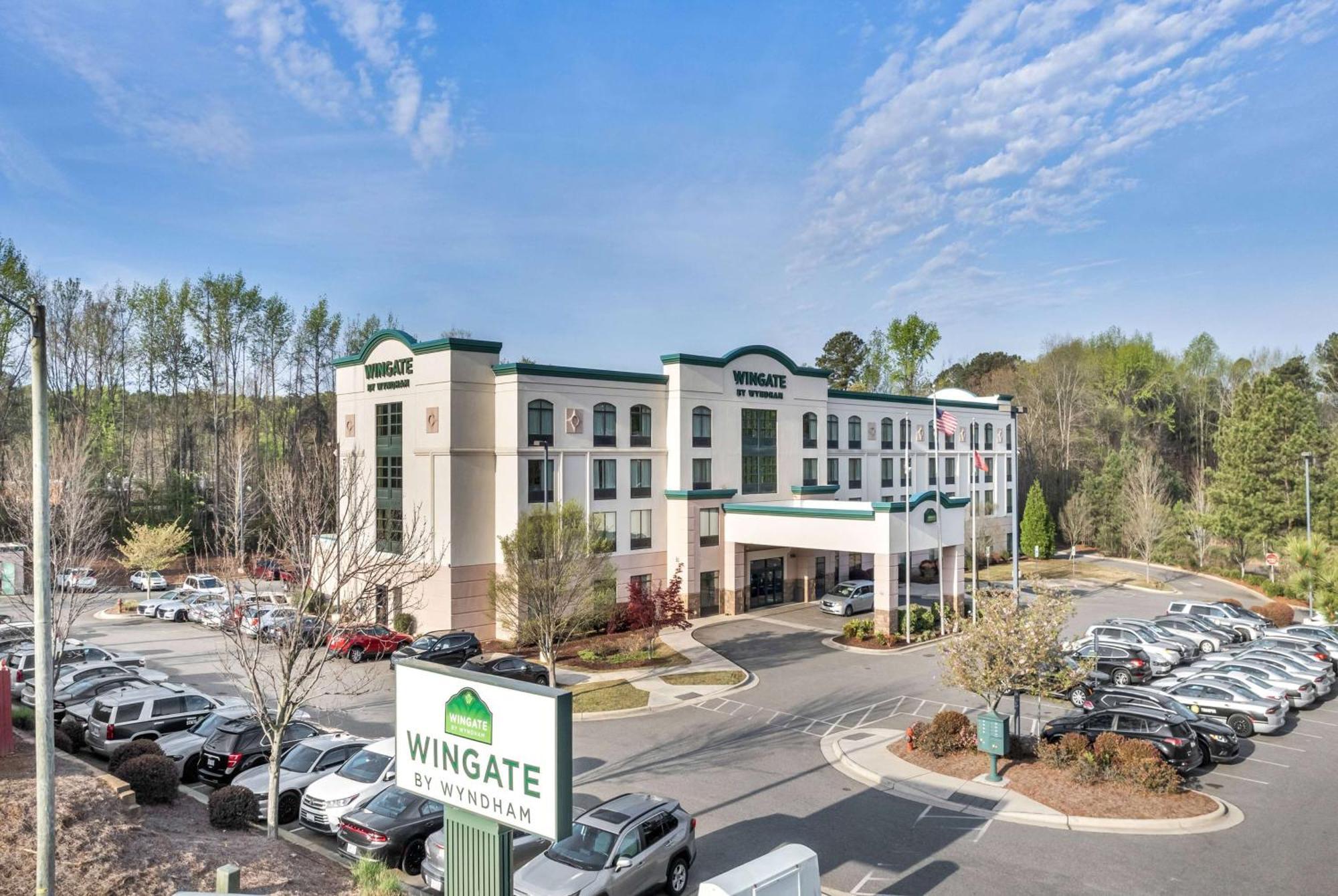 Wingate By Wyndham State Arena Raleigh/Cary Hotel Exterior foto
